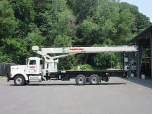 New 30 Ton National with Huge Deck Space! — image 2