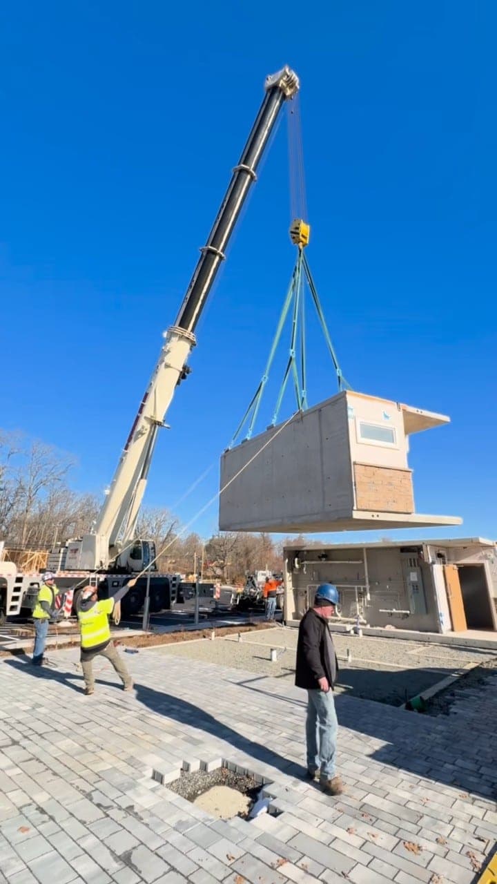 Modular Construction with AC350